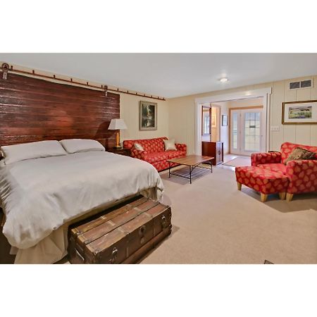 Отель 7 Point Ranch Emigrant Экстерьер фото